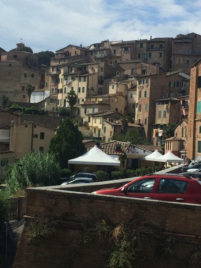 Salicotto 56 Hotel Siena Bagian luar foto