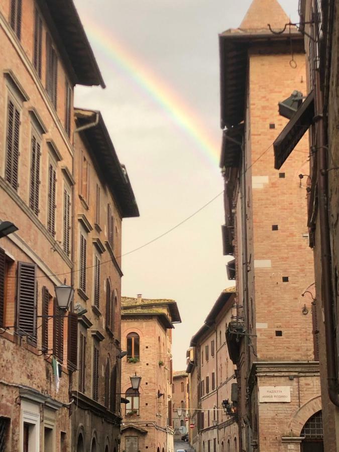 Salicotto 56 Hotel Siena Bagian luar foto
